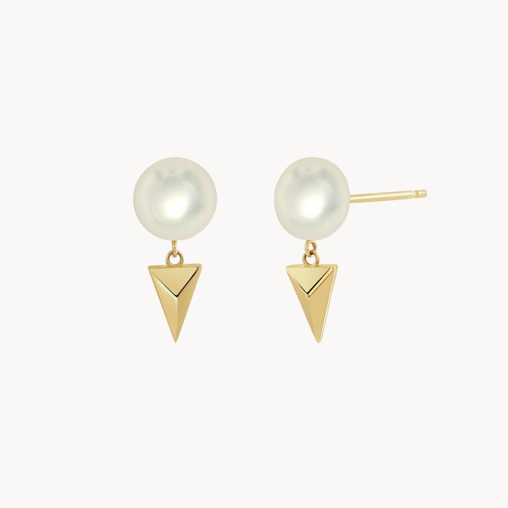 Solid gold pearl earrings from the Louise collection by Misia Mae